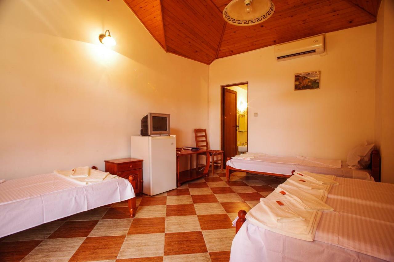 Guest House Yoanna Balchik Exterior photo